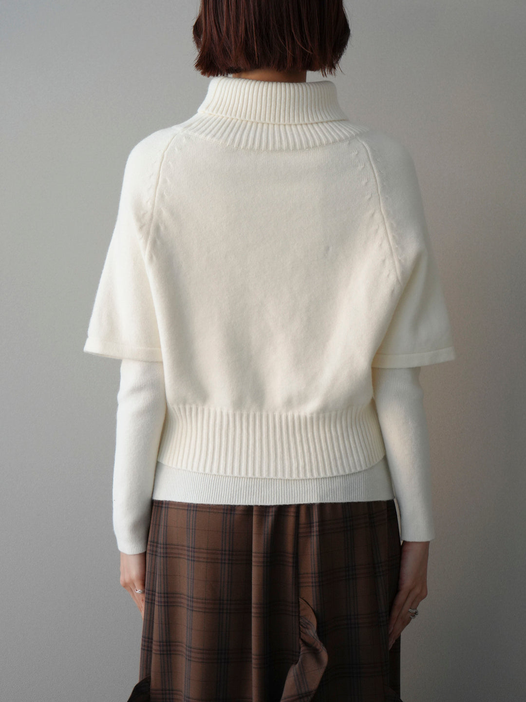 [予約]ケーブル編みタートルハーフスリーブニットアンサンブル/ivory
