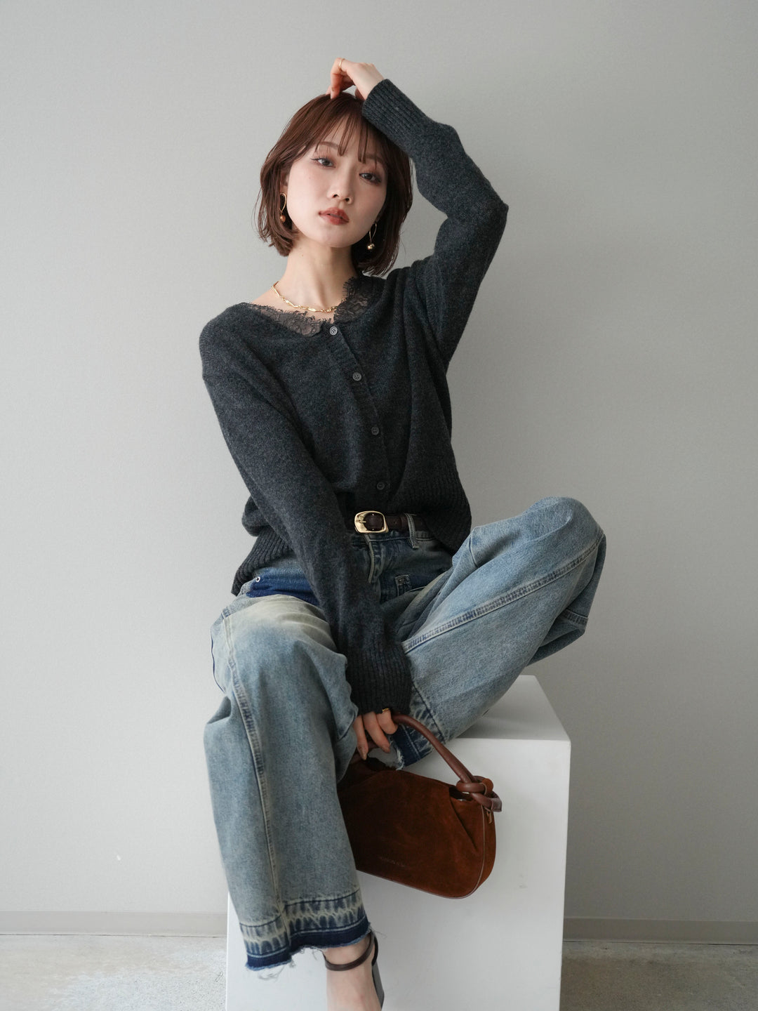 [SET]レースネックニットカーディガン+染めデザインポケットデニムパンツ(2set)