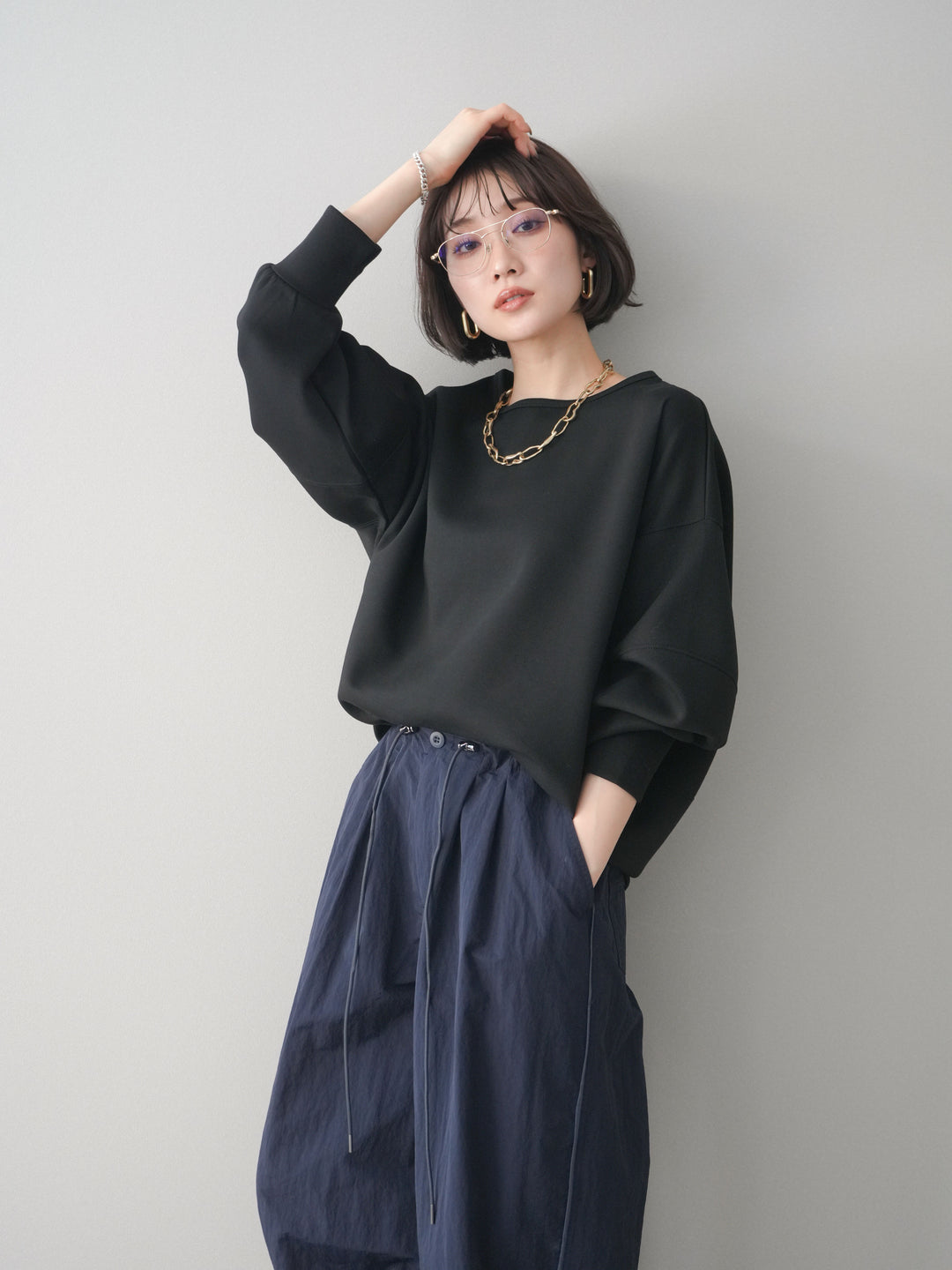 [予約]ライトポンチコクーンプルオーバー/black