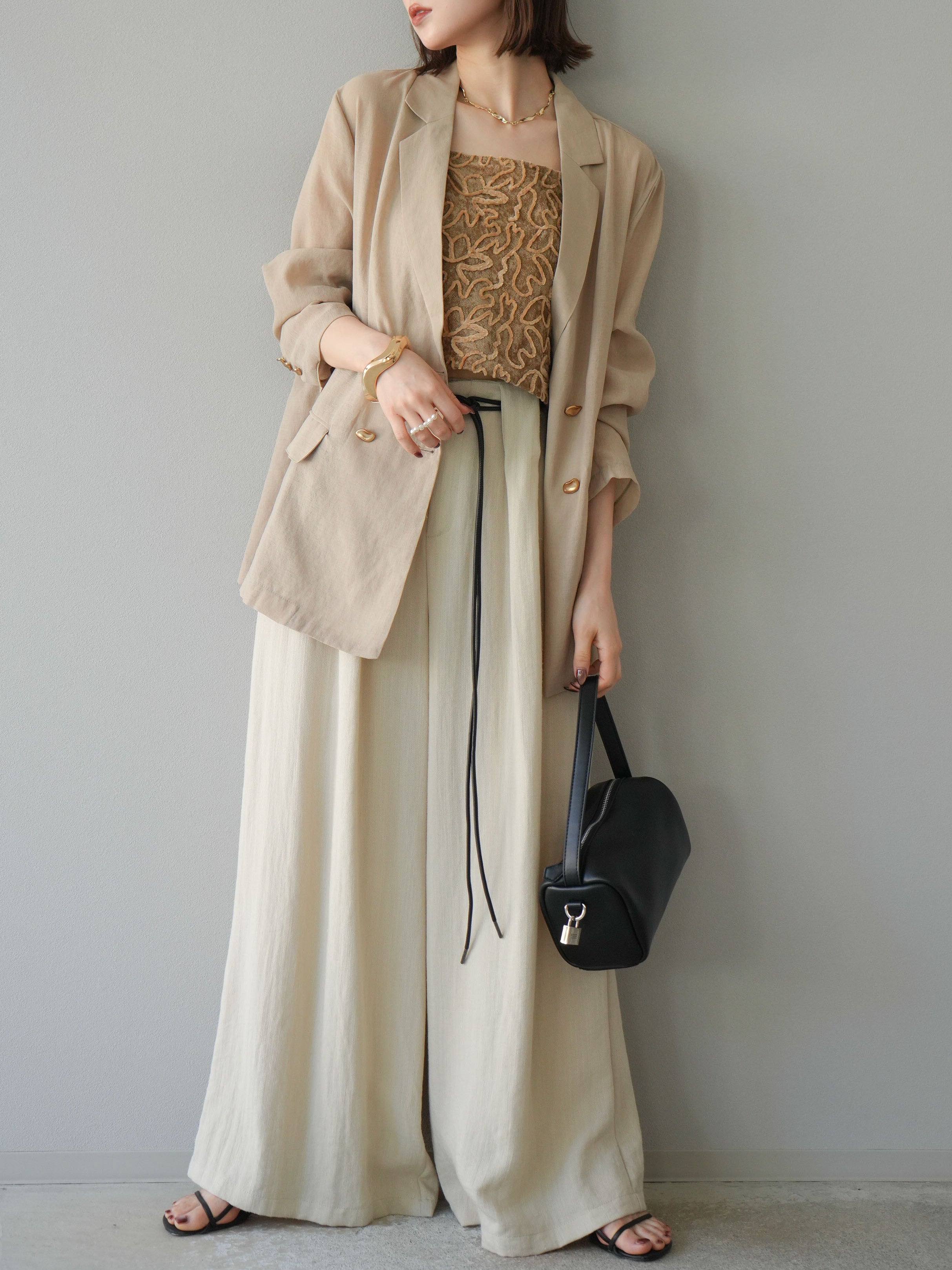 予約]ゴールドボタンシアージャケット/ベージュ – Lumier