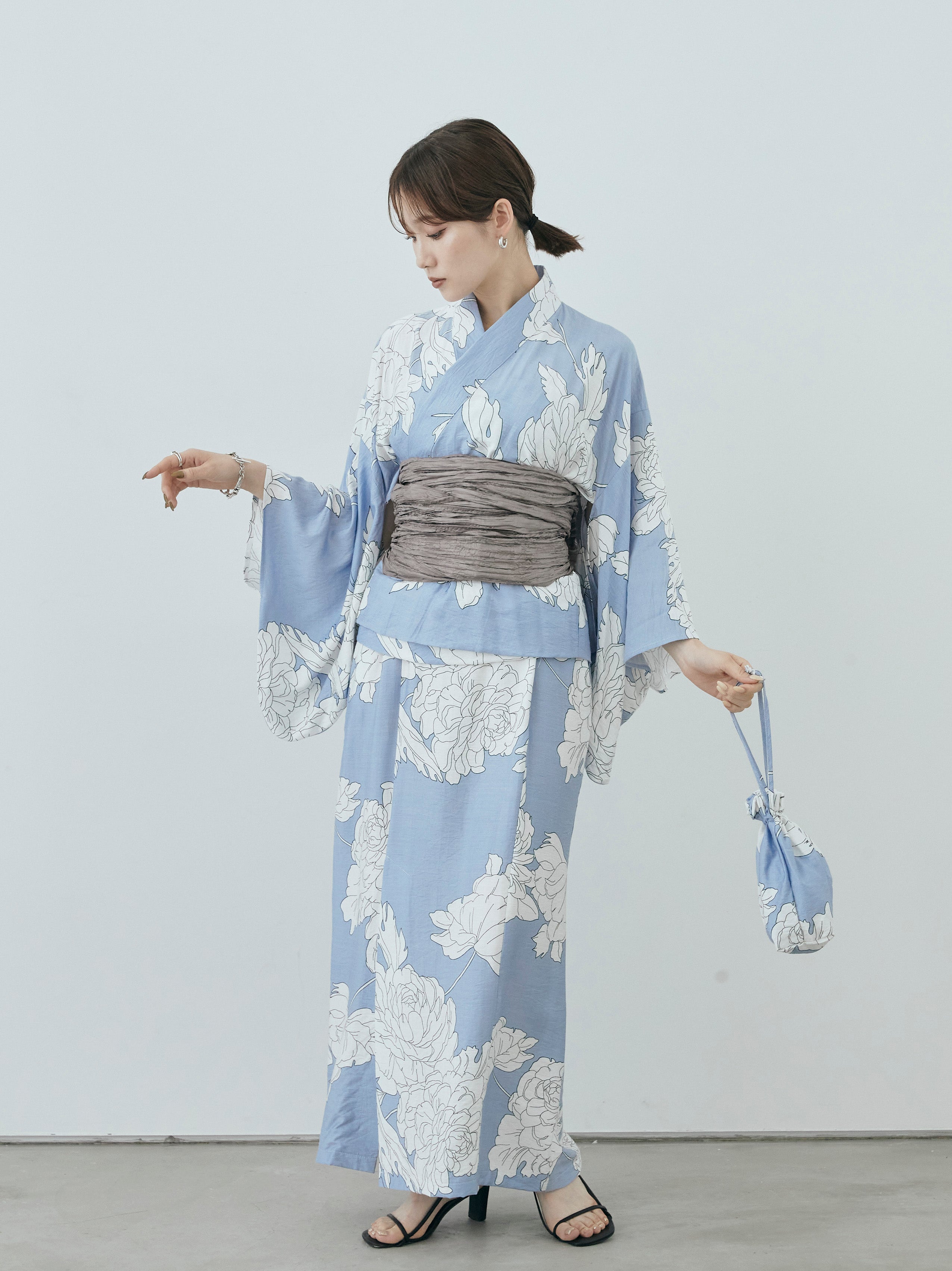 新品 美少女戦士セーラームーン 浴衣 セーラー5戦士柄 フリー セ ー ラ