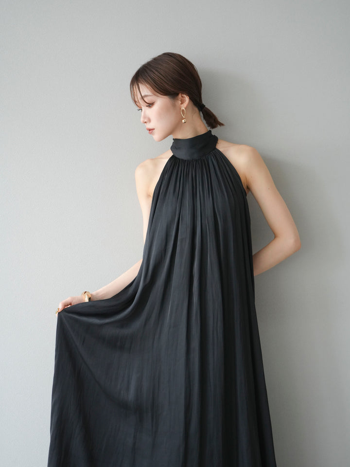 [予約]シャイニーホルターワンピース/ブラック