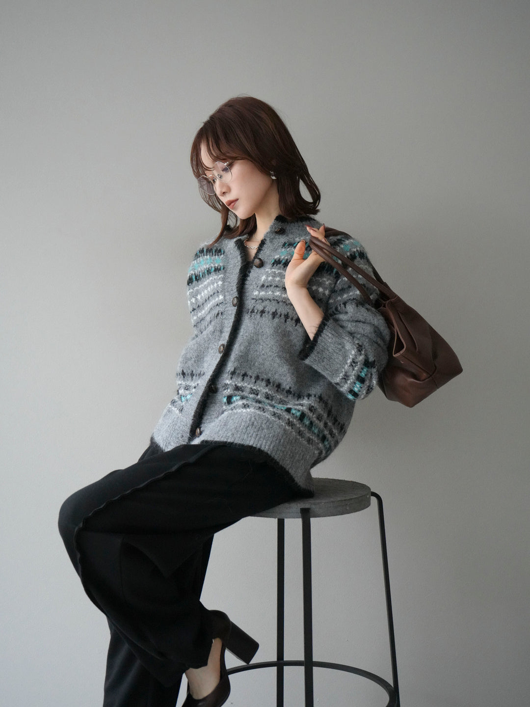 [SET]求心柄ウッドボタンニットカーディガン+求心柄ウッドボタンニットカーディガン(2set)