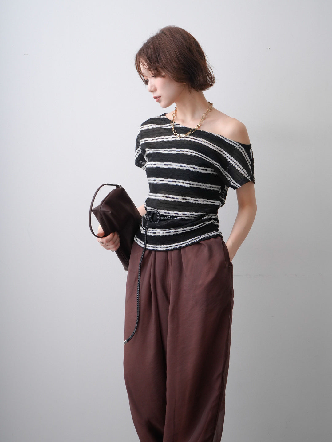 [予約]ベルト付透かし編みアシメボーダーニットトップス/black