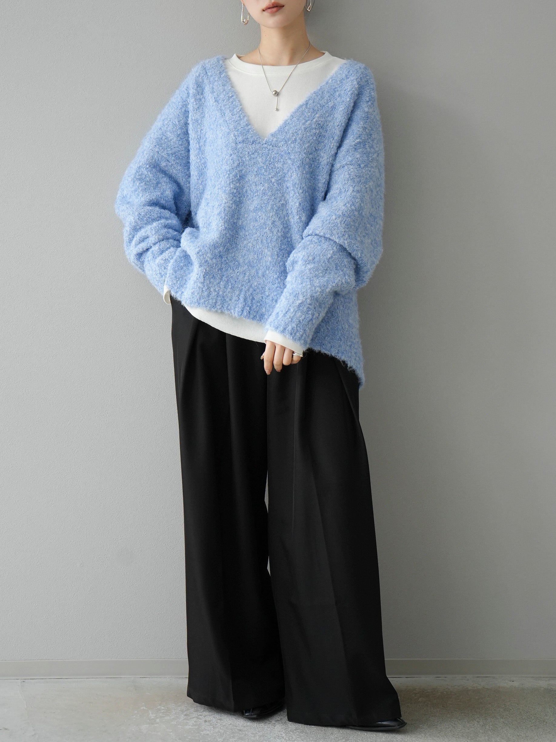 予約]ブークレディープVネックニットプルオーバー/ライトブルー – Lumier