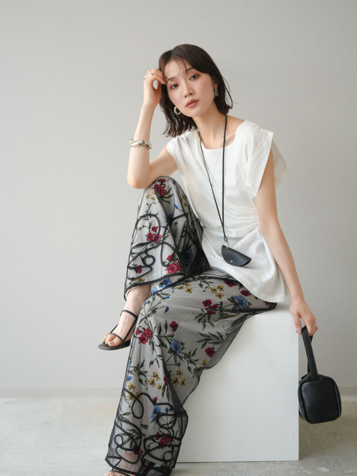[SET] 側扭法式上衣+植物圖案休閒褲+繩繡薄紗疊穿褲（3件套裝）