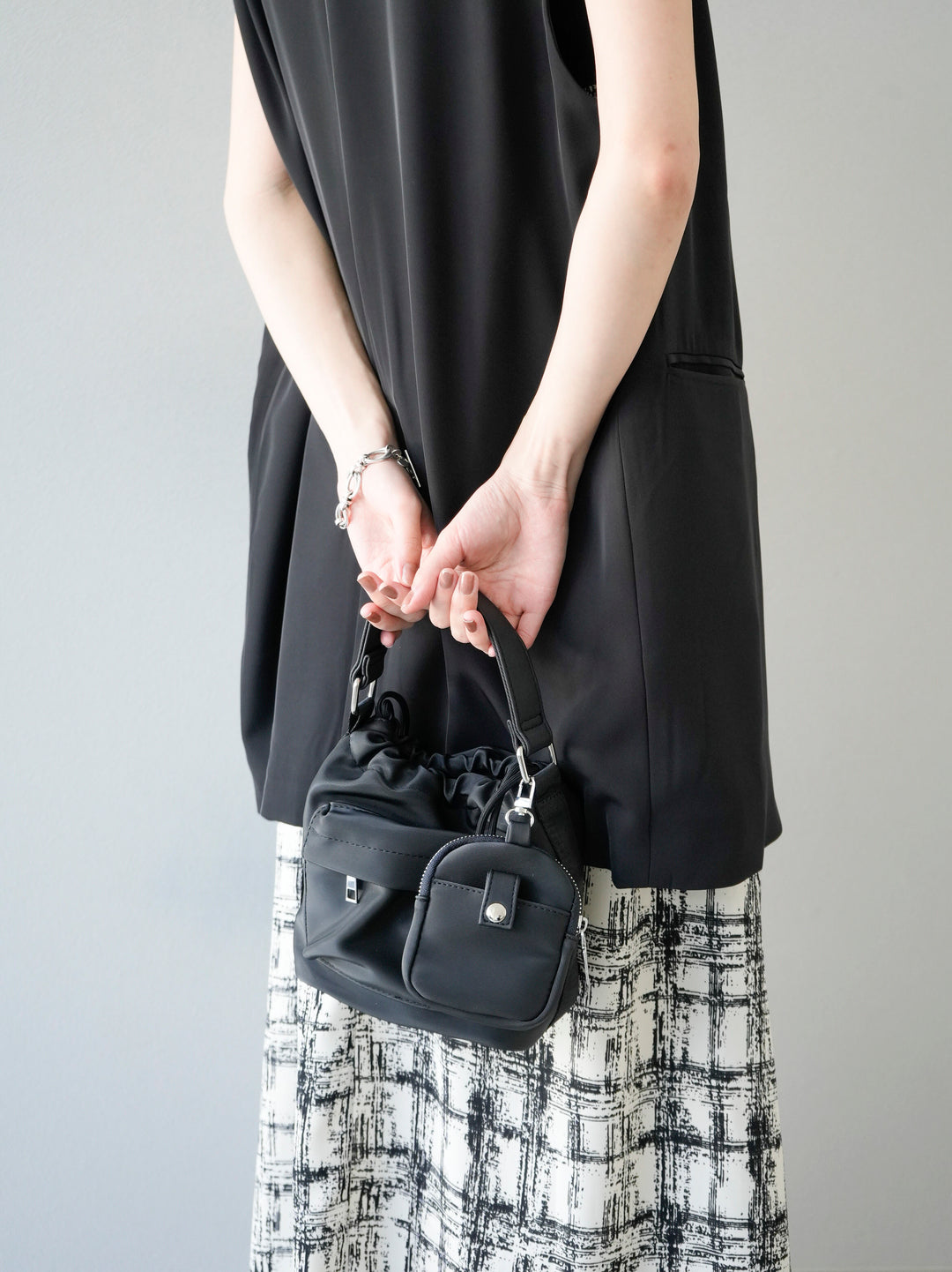 [Pre-order] Nylon drawstring bag with pouch/Black