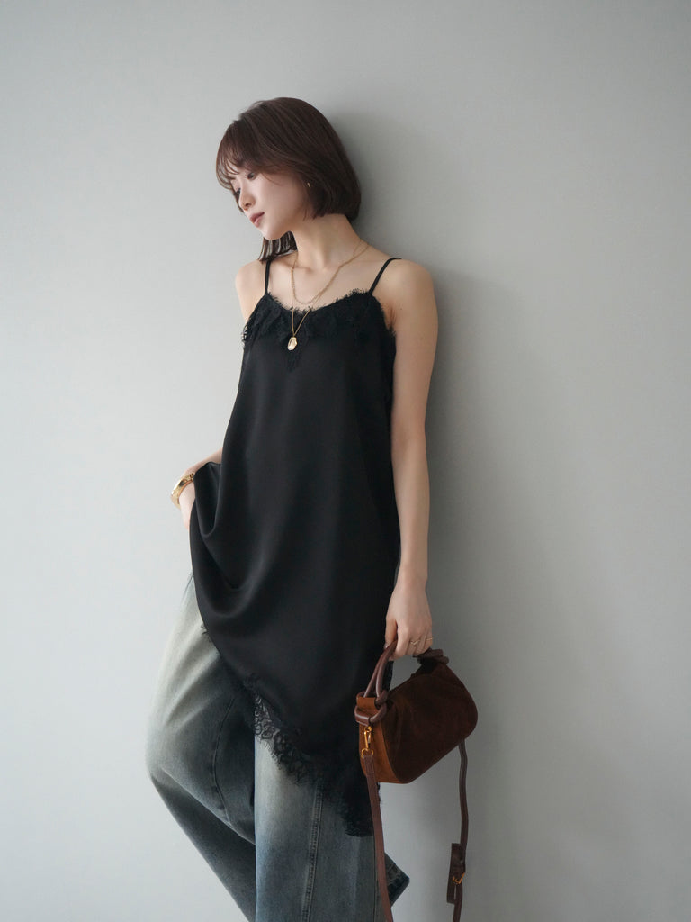 予約]アシンメトリーサテンレースキャミソール/black – Lumier