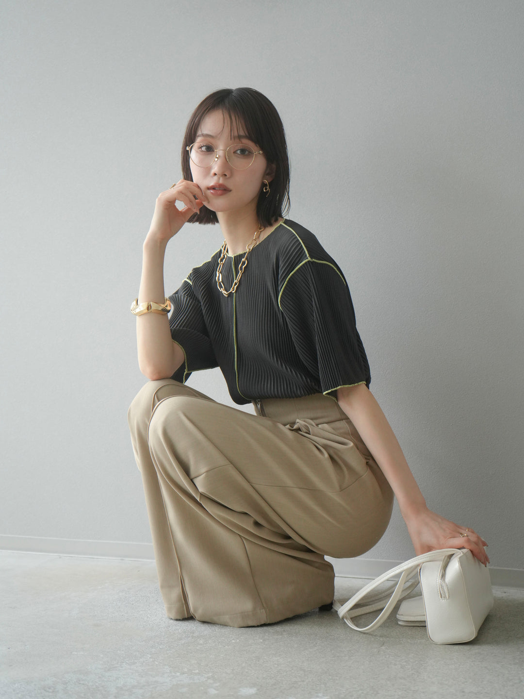 [予約]配色メロープリーツハーフスリーブトップス/ブラック