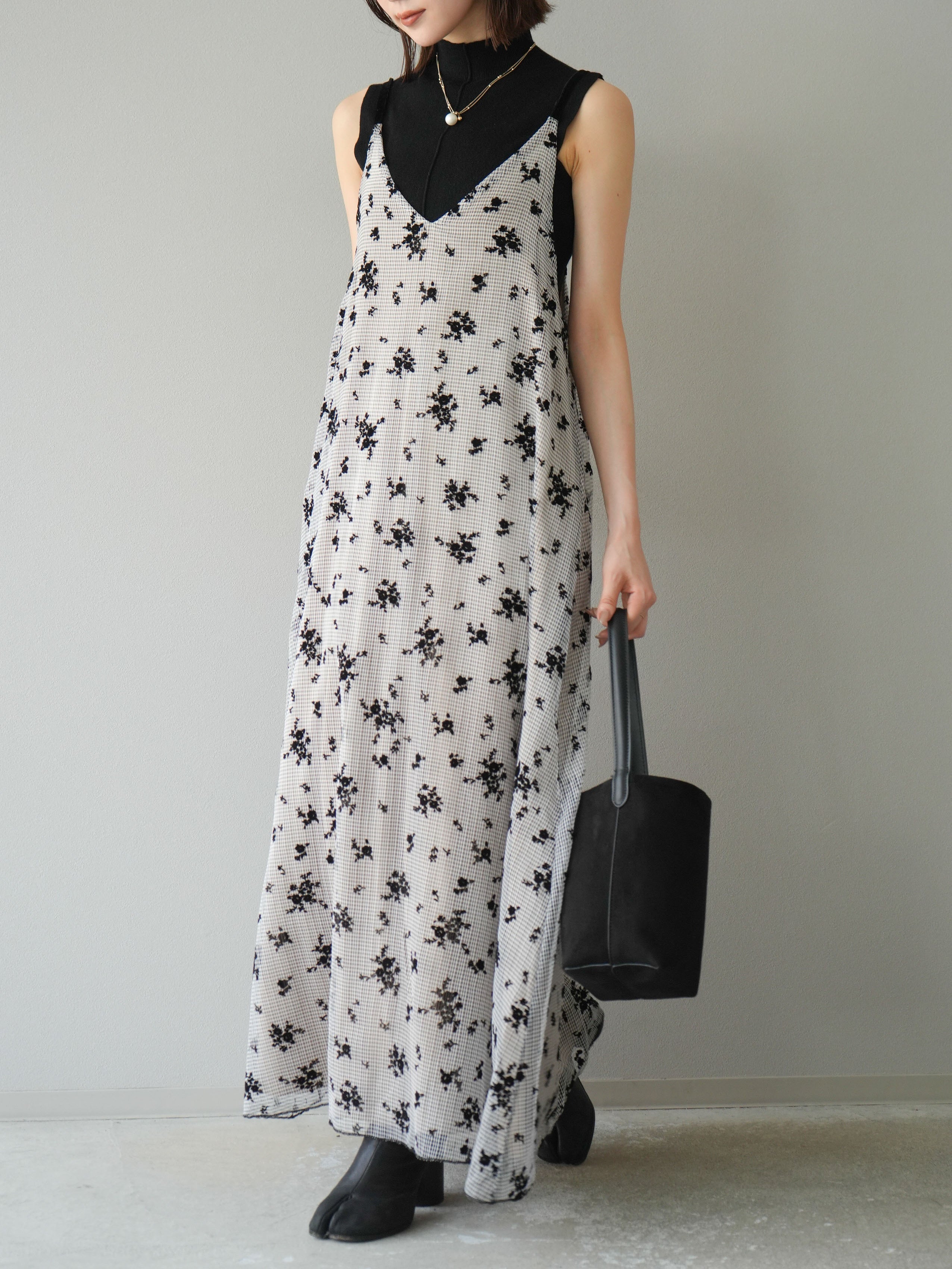 予約]フロッキーチュールレイヤードベロアキャミワンピース/ベージュ