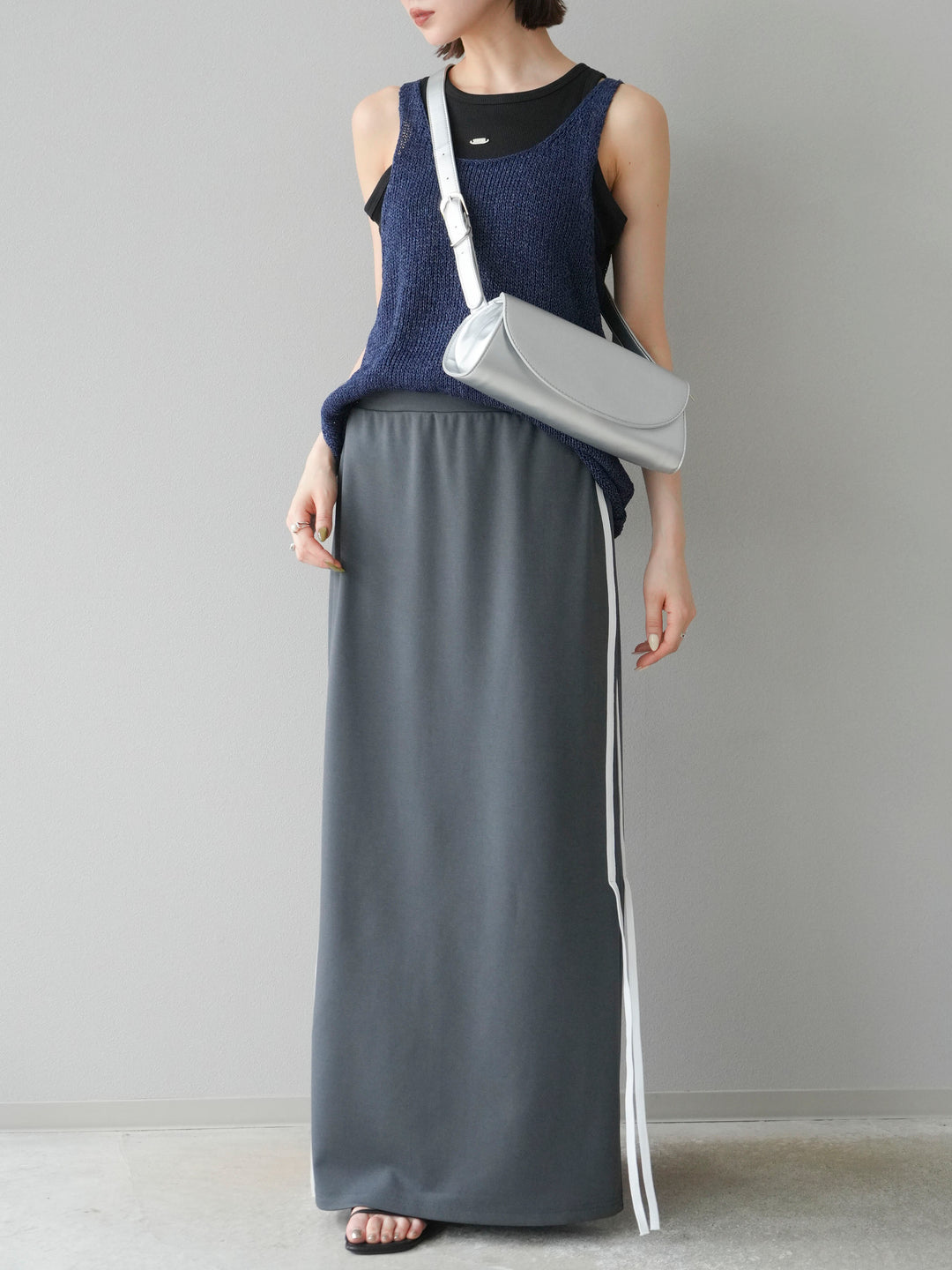 [予約]サイドラインジャージナロースカート/チャコール