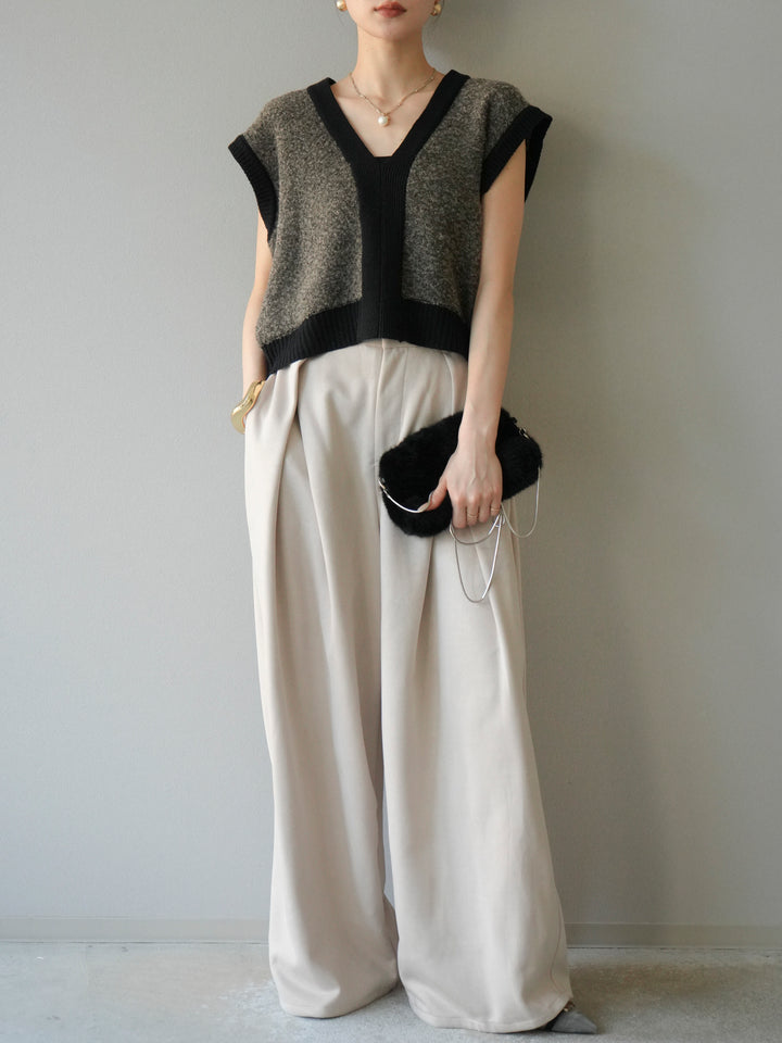 [予約]ブークレバイカラーニットベスト/チャコール