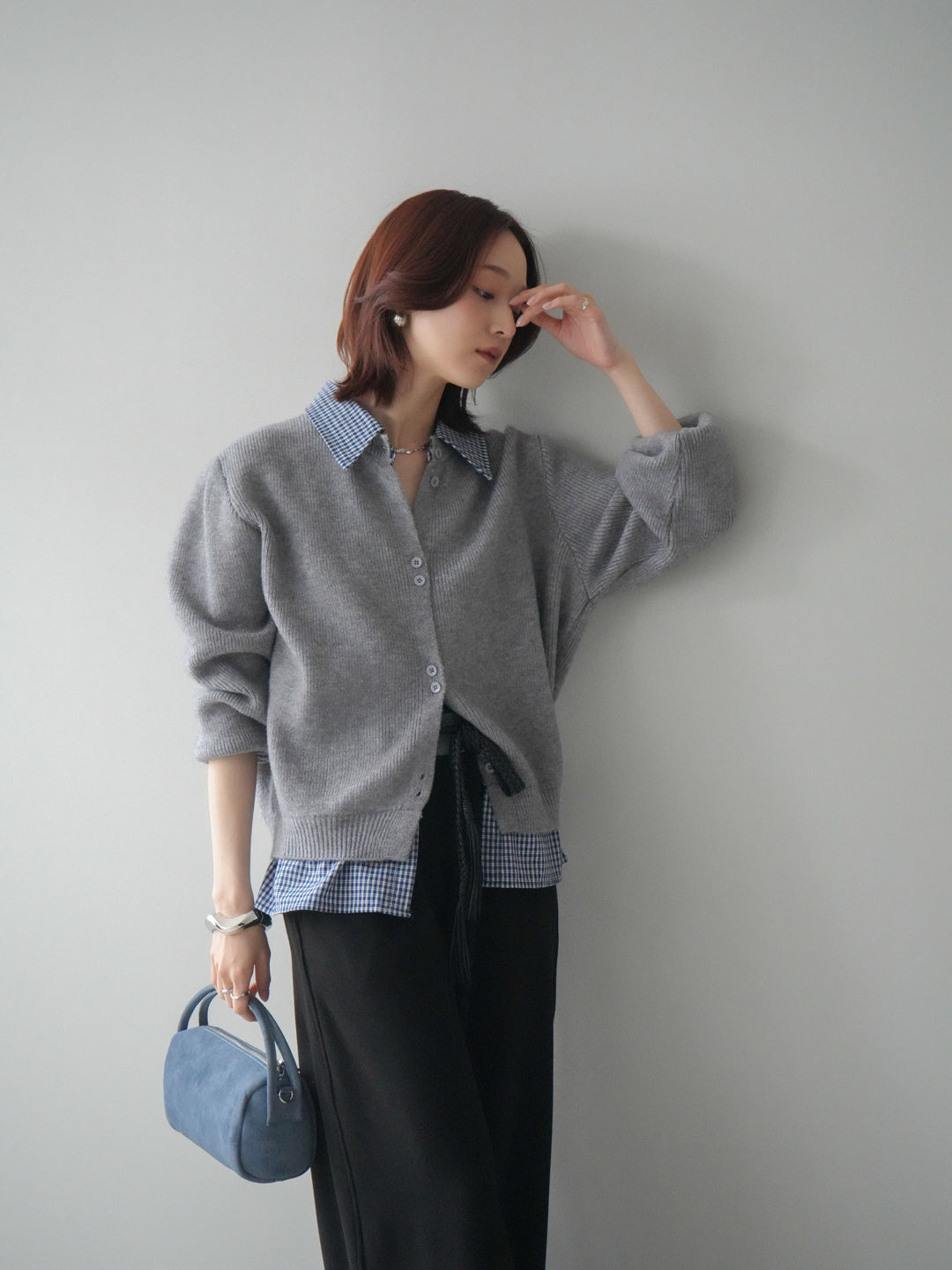 [SET]チェックシャツ襟ニットカーディガン+編み込みベルト付きウエスト配色スエットパンツ(2set)