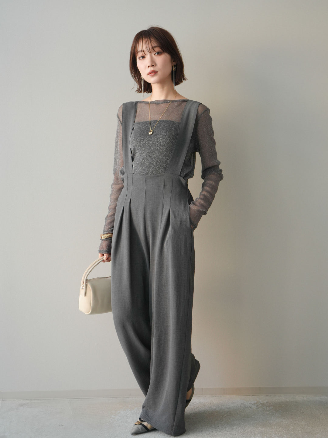 [予約]シボ加工ハイウエストタックサロペット/charcoal