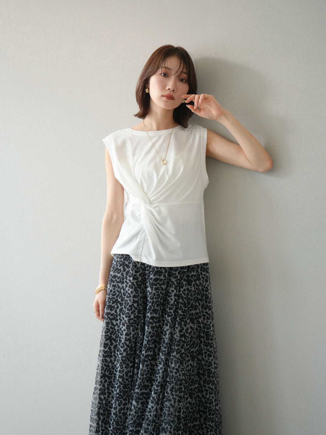 [予約]フロントツイストノースリーカットソー/オフ