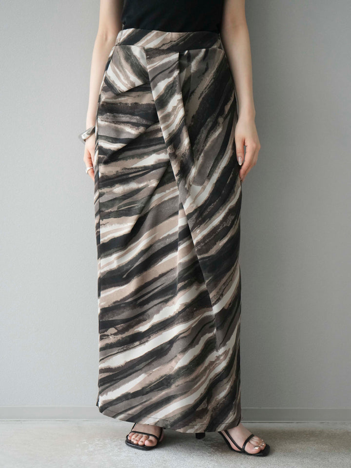 [予約]ニュアンスプリントタックIラインスカート/ブラウン