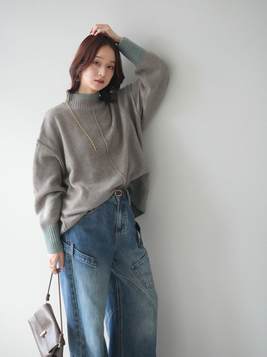 [SET]配色ハイネックニットプルオーバー+ペインターカーブデニムパンツ(2set)