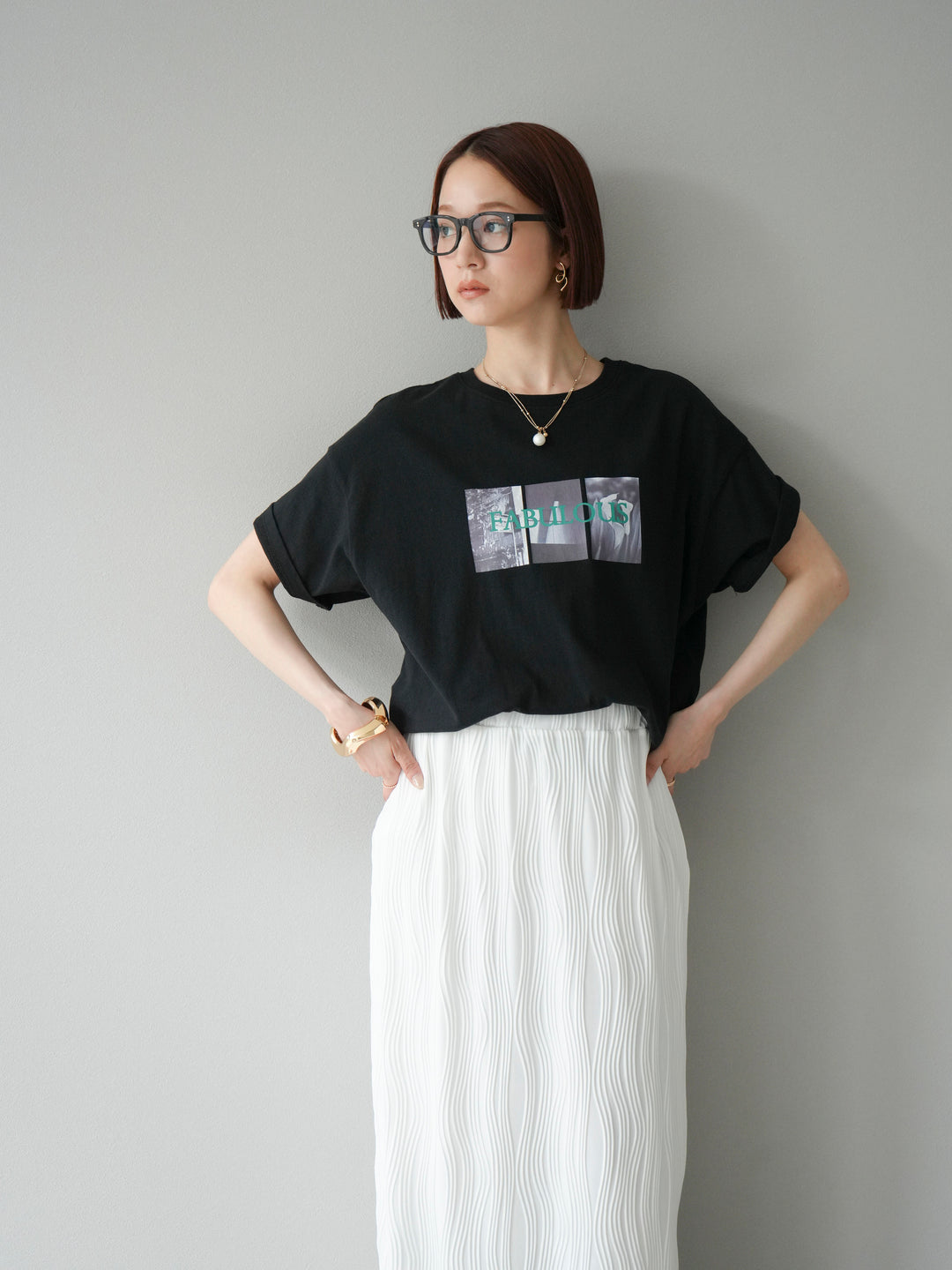 [SET]ネオンロゴコラージュフォトプリントオーバーTシャツ+ウェーブパイピングタイトスカート(2set)