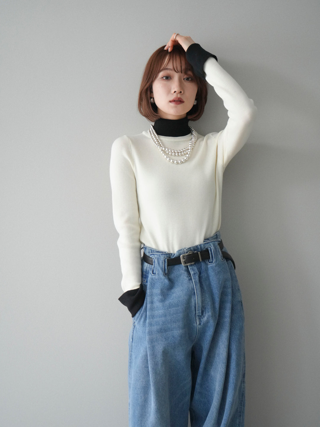 [予約]バイカラーレイヤードデザインタートルニットトップス/offwhite