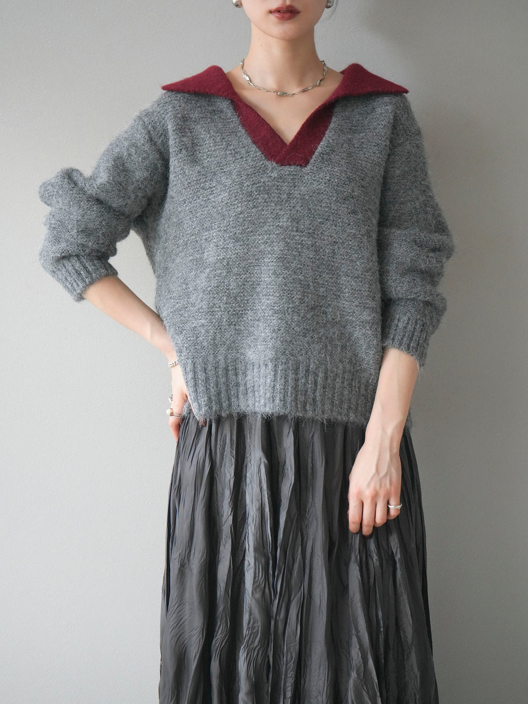 [予約]バイカラー襟付きニットプルオーバー/gray