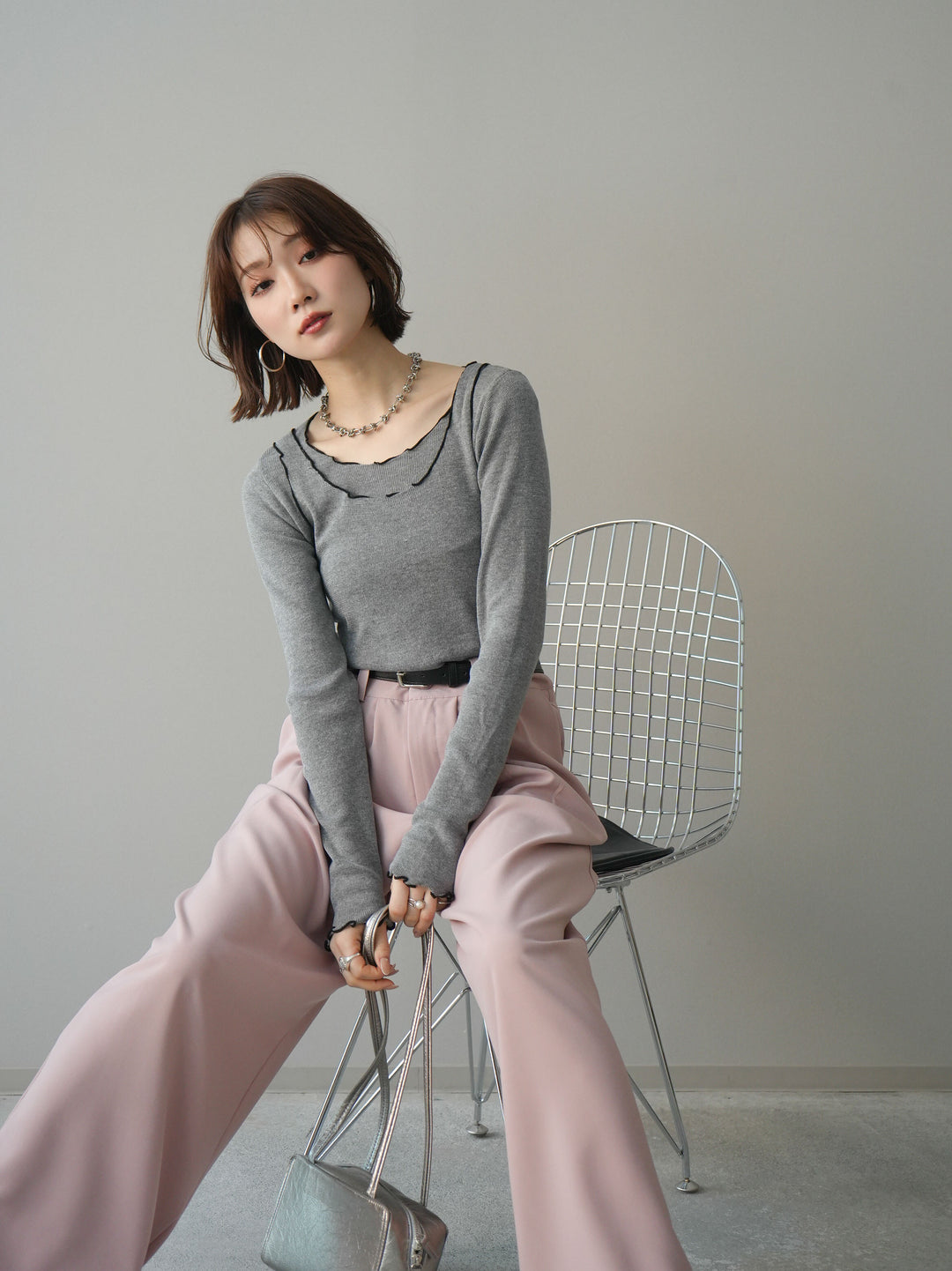 [予約]バイカラーメローアンサンブルシアーニットトップス/gray