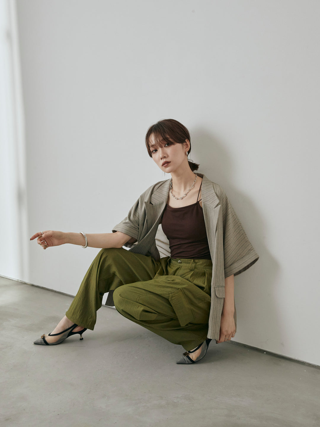 [予約]バックオーガンジーヘリンボーンストライプハーフジャケット/グレージュ