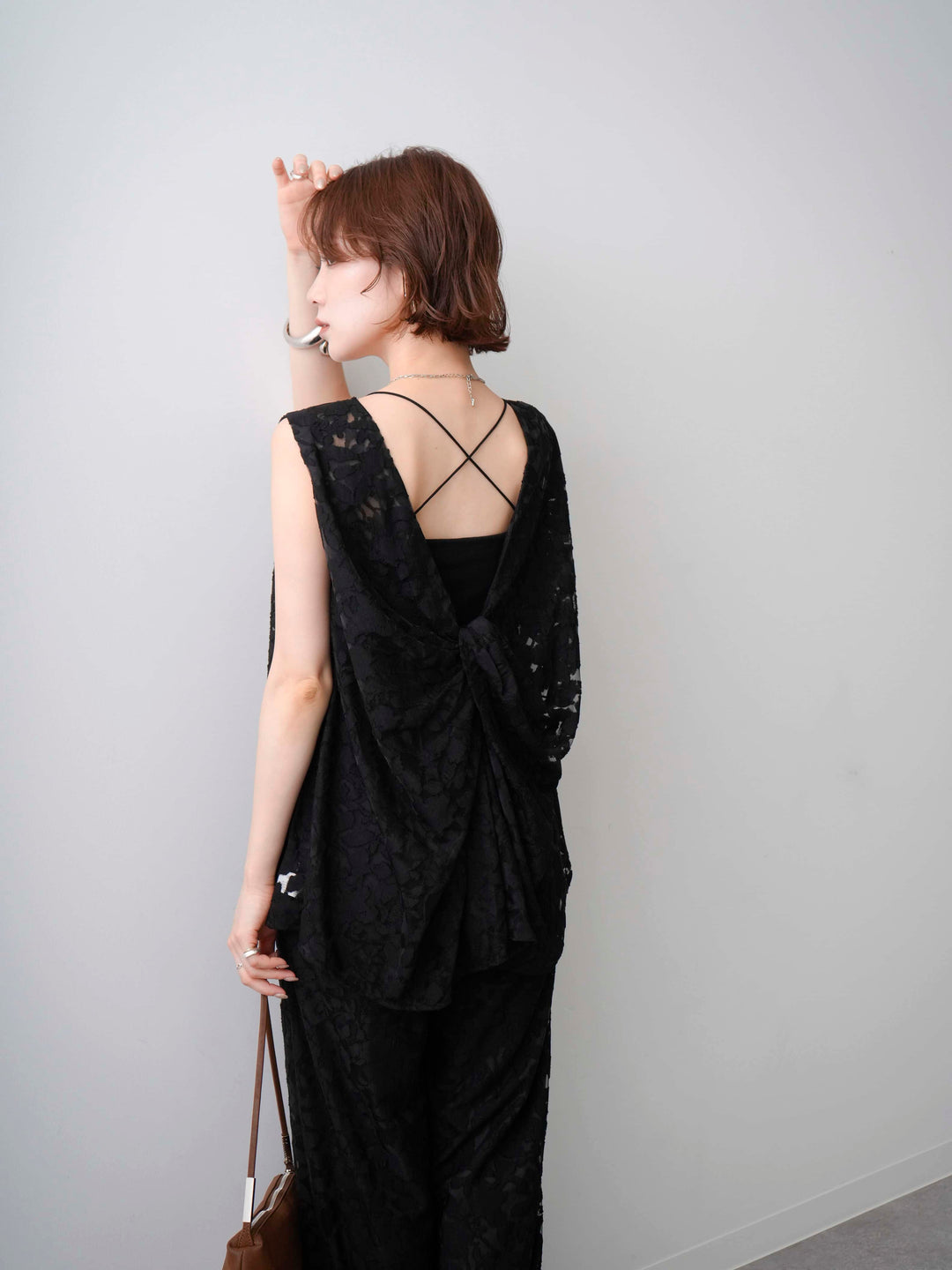 [予約]シアージャガードバックツイストノースリブラウス/black