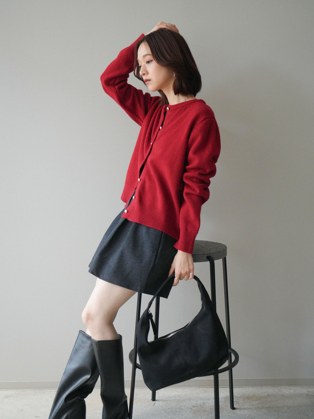 [SET]アンティークボタンニットカーディガン+ベルト付きタックミニスカート(2set)