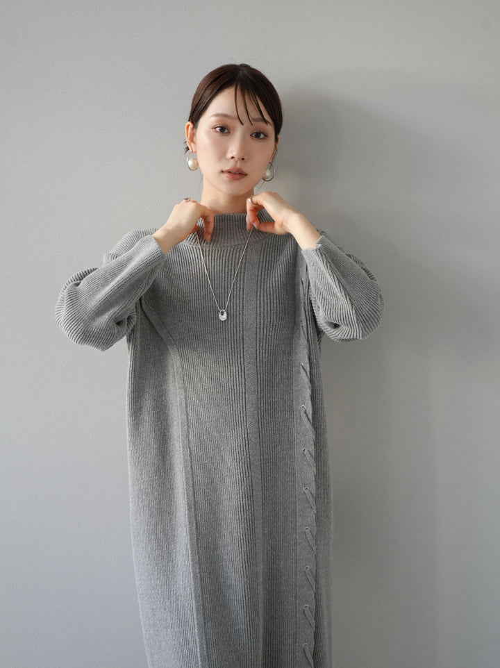 [SET] 不對稱繫帶高領針織連身裙 + 可選飾品套裝 (2套)