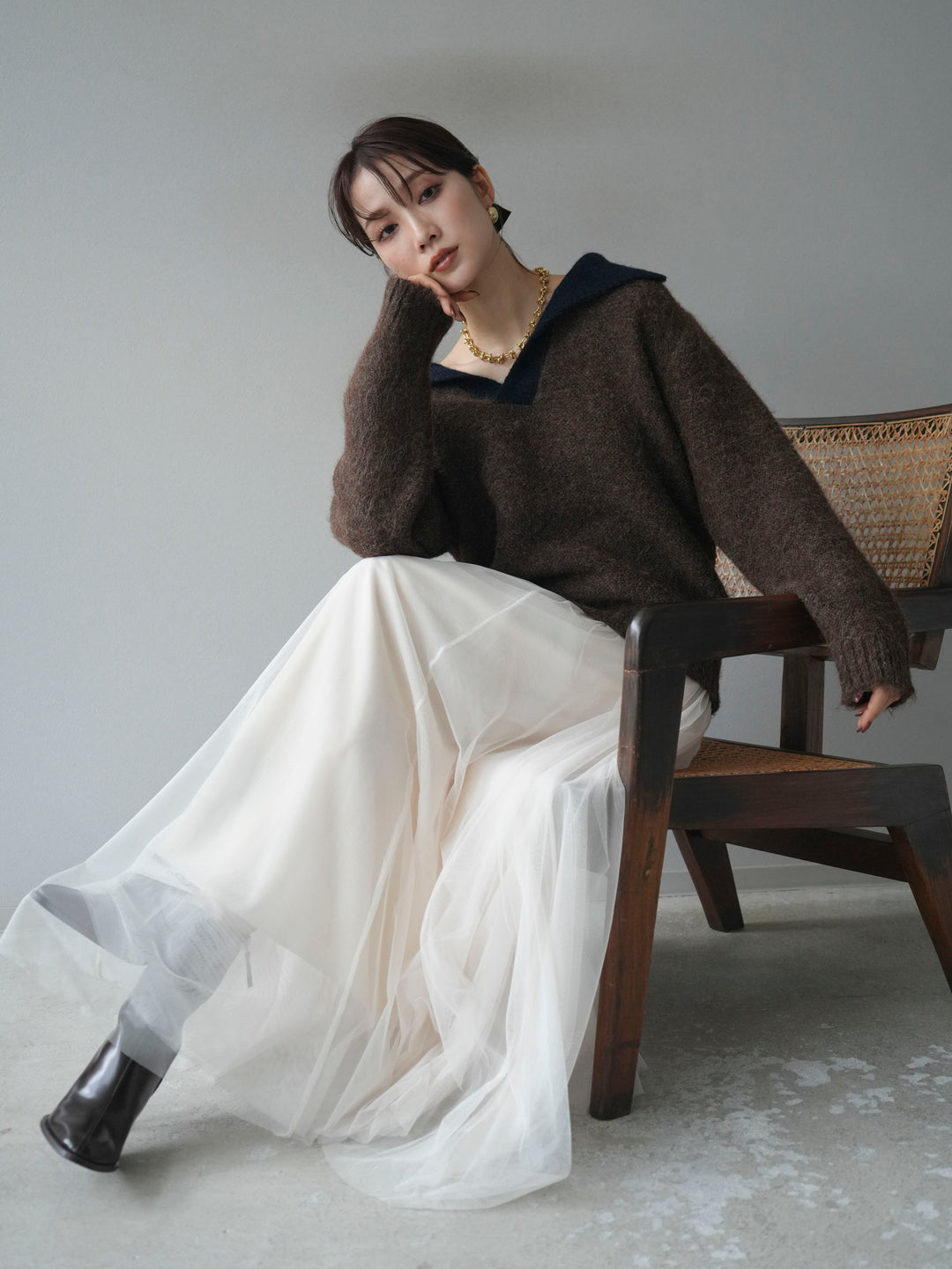 [予約]バイカラー襟付きニットプルオーバー/brown