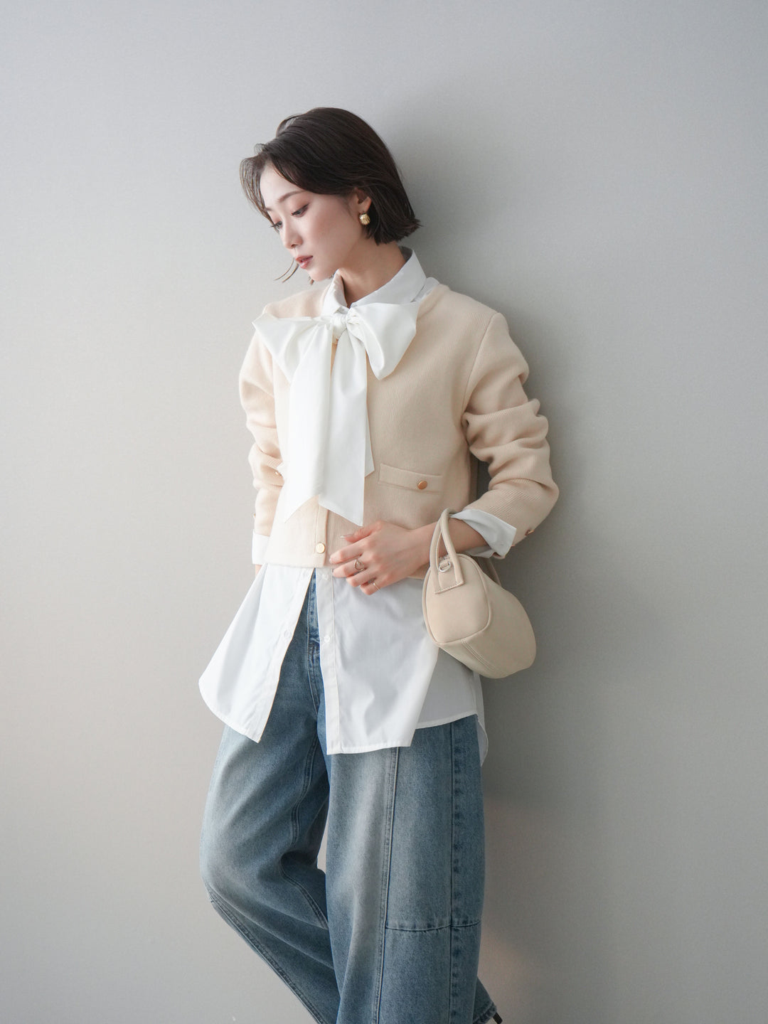 [SET]ゴールドボタンノーカラーニットジャケット+ガーメントウォッシュカーブデニムパンツ(2set)