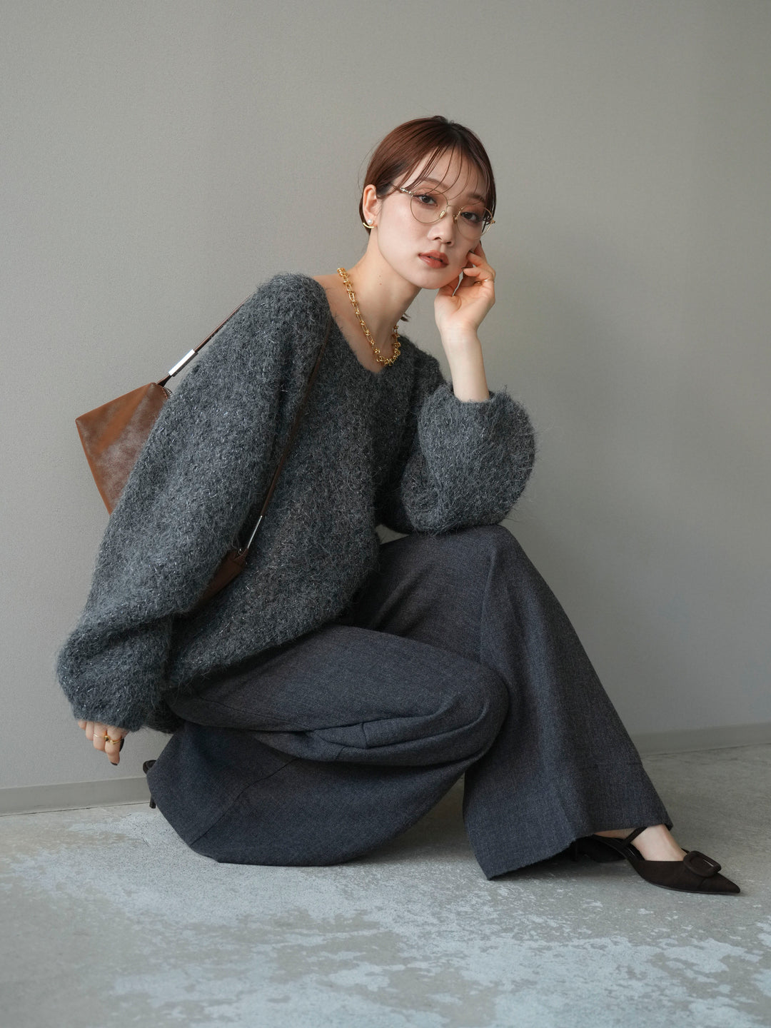 [予約]ウールタッチラメミックスヤーンVネックニットプルオーバー/charcoal