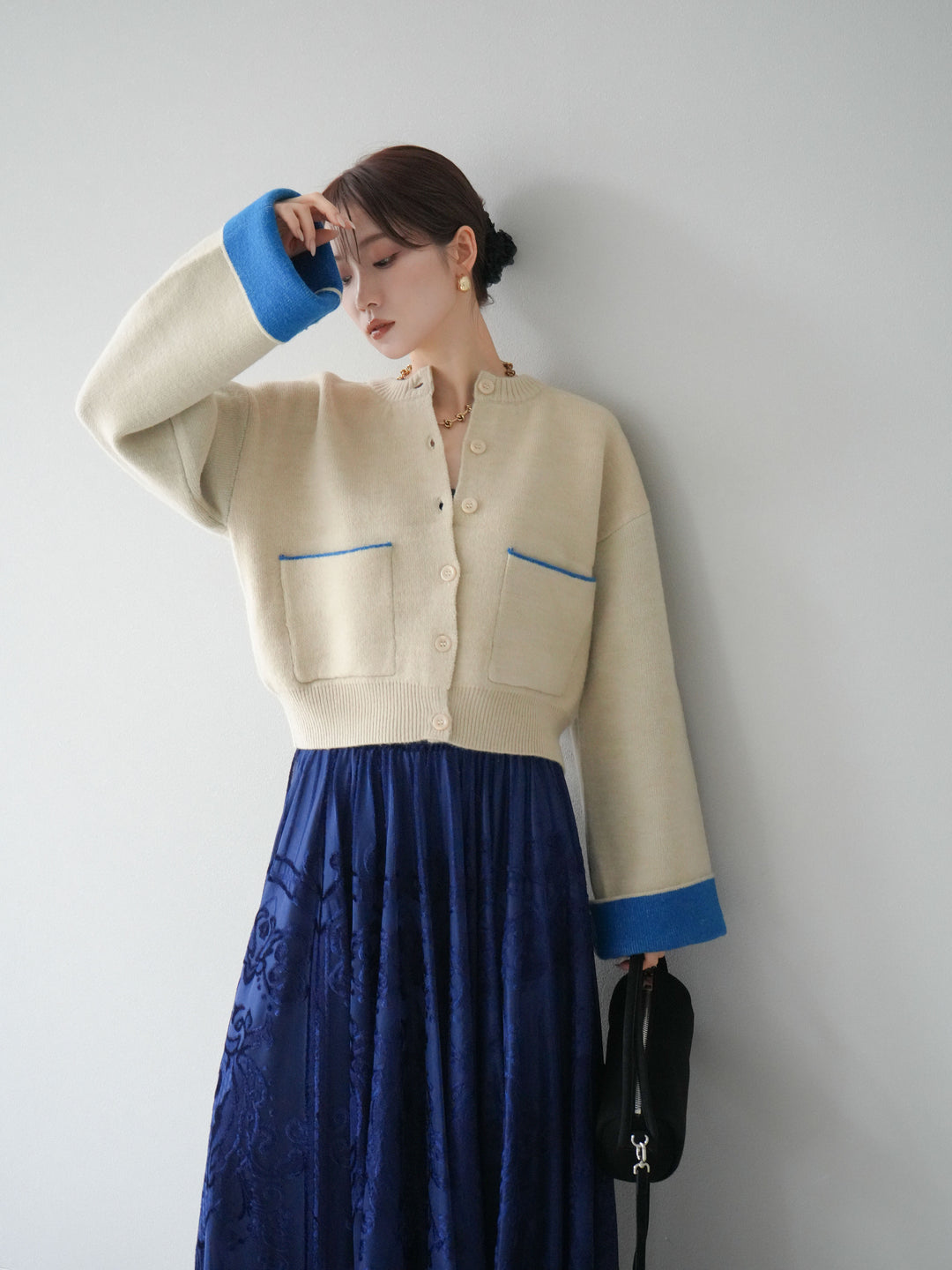 [SET]バイカラーオーバーニットカーディガン+アンティーク柄フロッキーマキシスカート(2set)