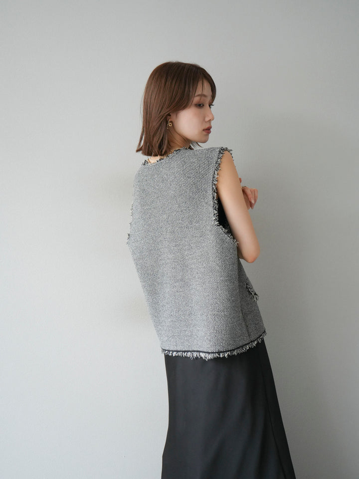 [予約]ツイードライクフリンジニットベスト/ブラック