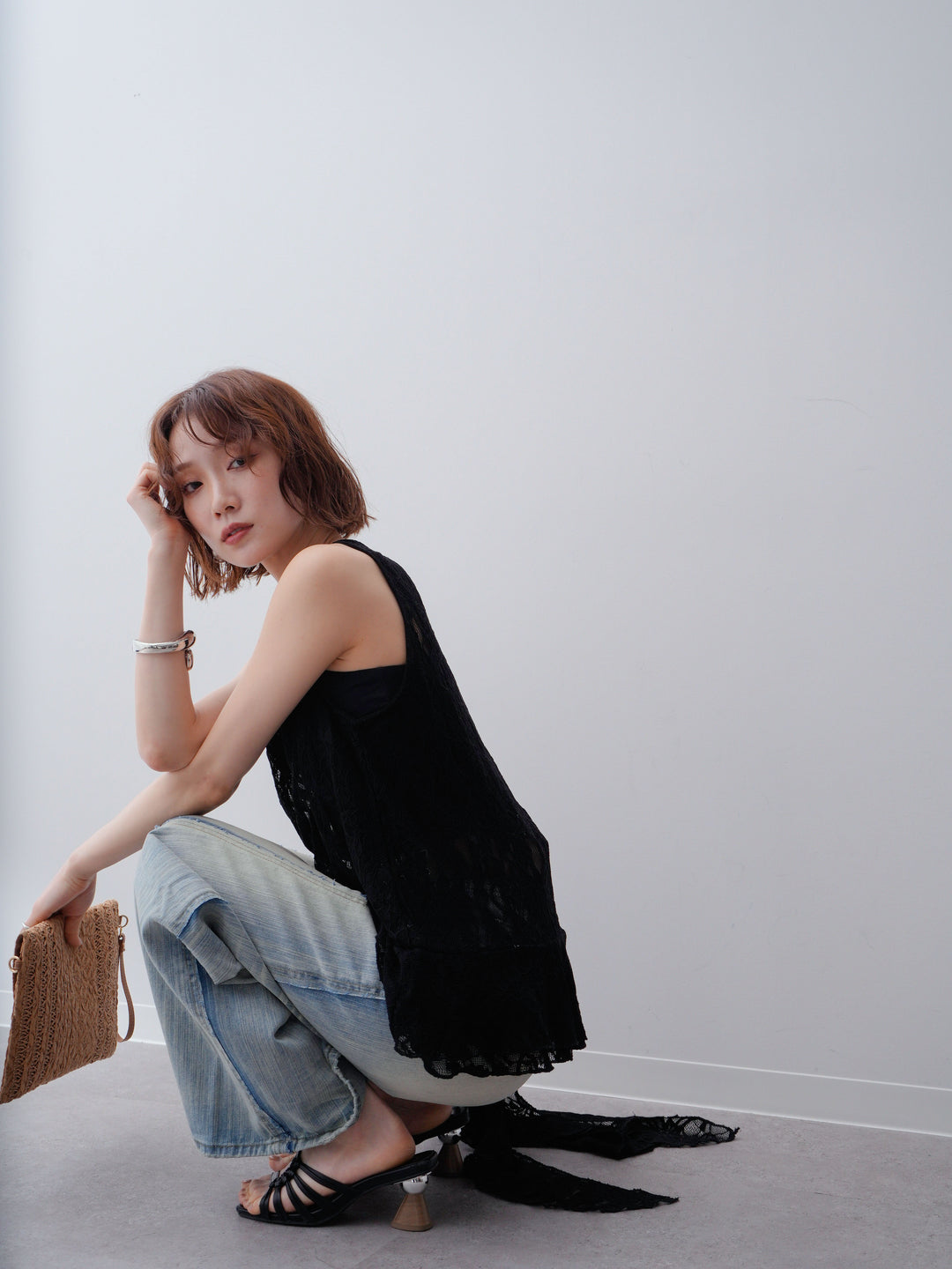 [予約]ラッフルレースアシメペプラムノースリトップス//black