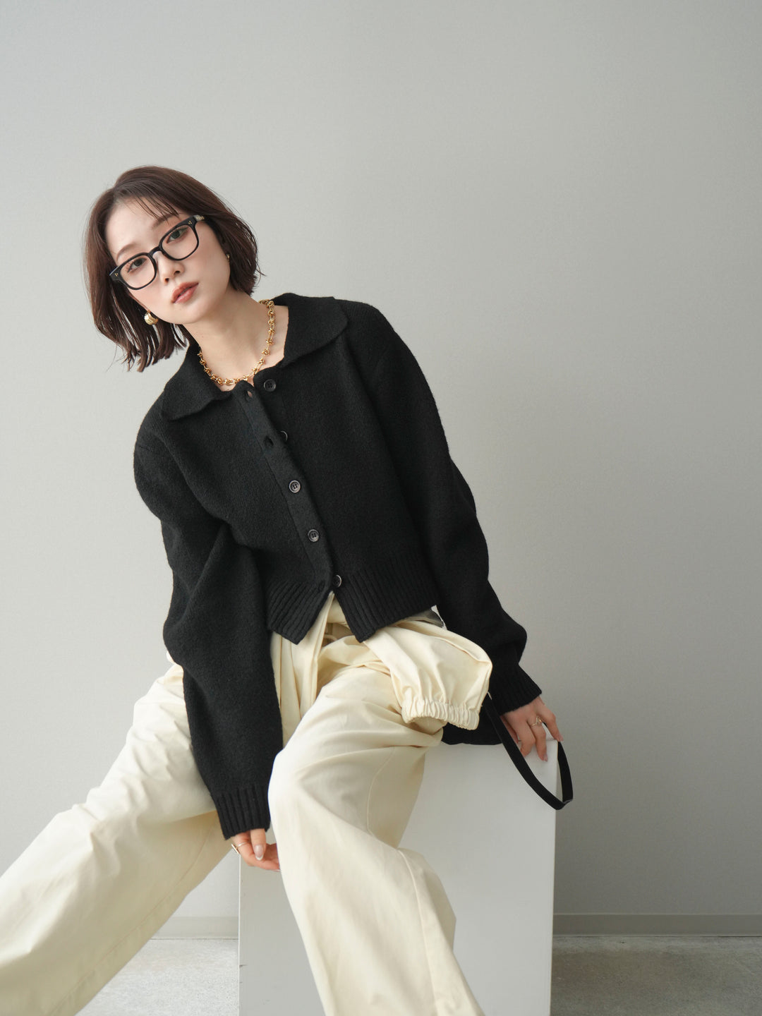[予約]メランジニット襟付きクロップドカーディガン/black