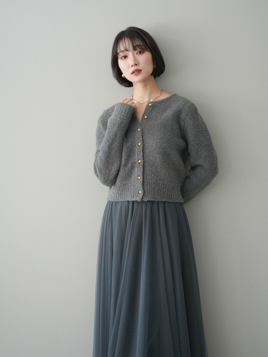 [SET]ゴールドボタンブークレニットカーディガン+チュールボリュームスカート(2set)