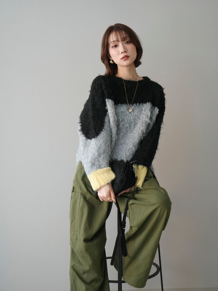 [予約]バイカラーモヘアタッチニットプルオーバー/black
