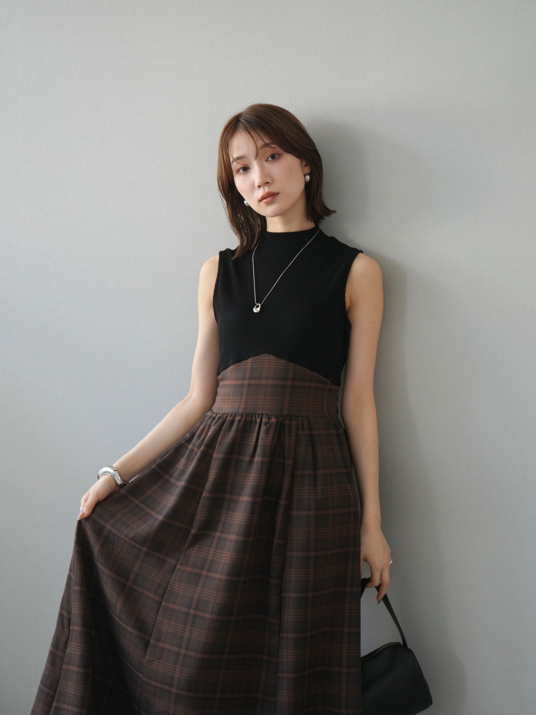 [予約]テレコ×チェックドッキングノースリワンピース/ブラック×ブラウン