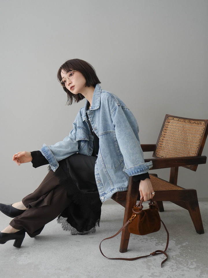 [SET]デザインBIGポケットオーバーデニムジャケット+レースネックジャガードニットカーディガン+サテンライクアシメレーススカート+センターシームフレアパンツ(4set))