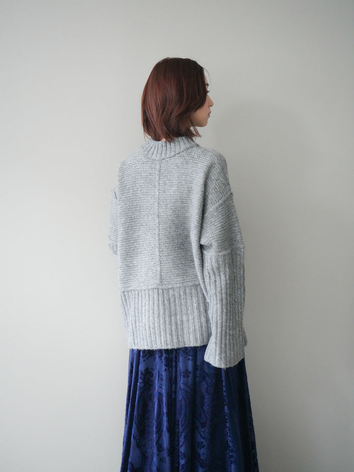 [SET]編み地切替ボトルネックニットプルオーバー+アンティーク柄フロッキーマキシスカート(2set)