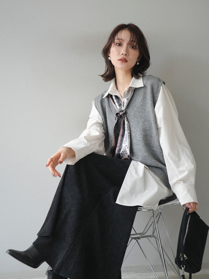 [予約]スカーフ付きニットベスト/gray