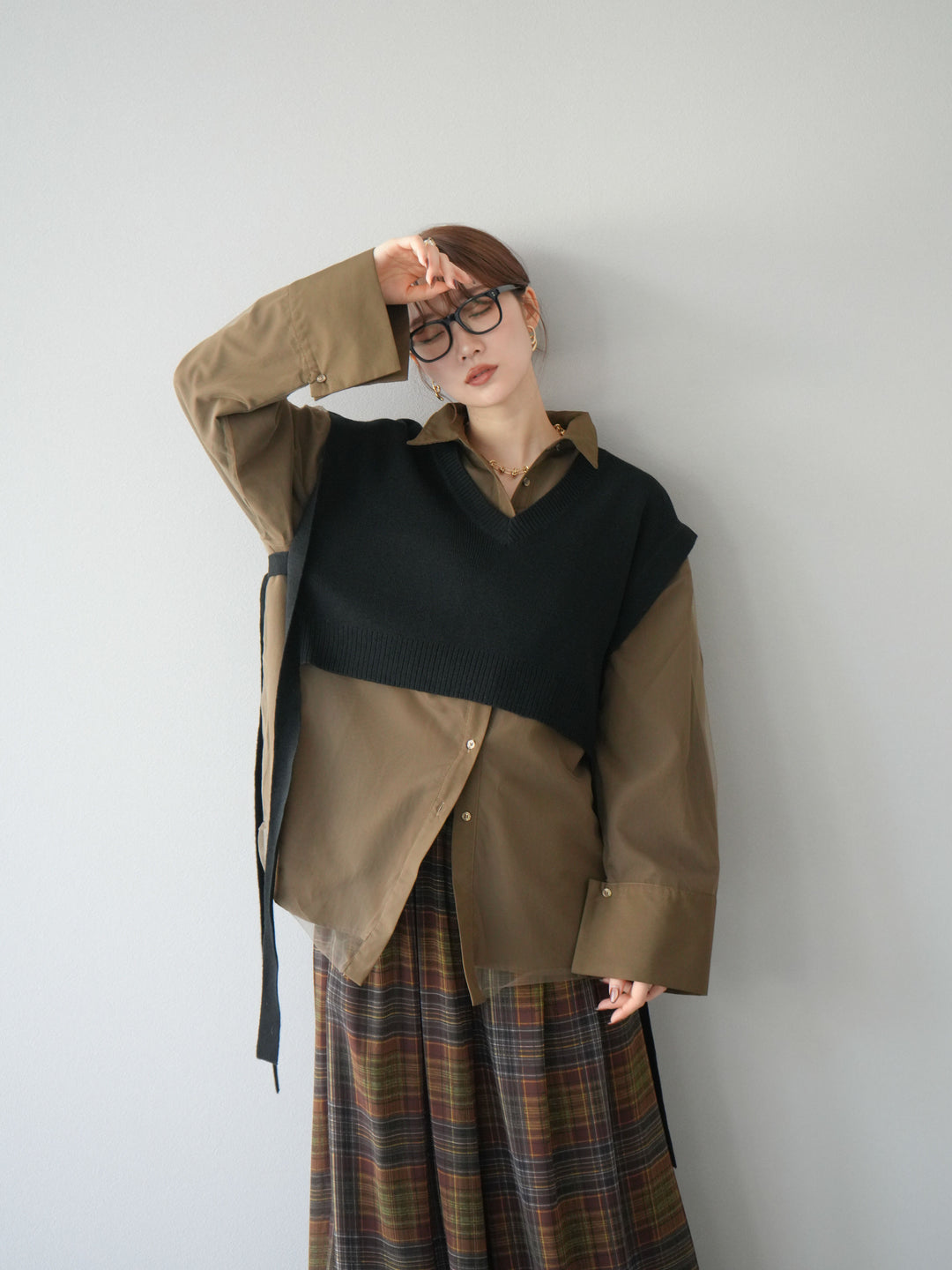 [予約]サイドリボンVネックショートニットベスト/ブラック