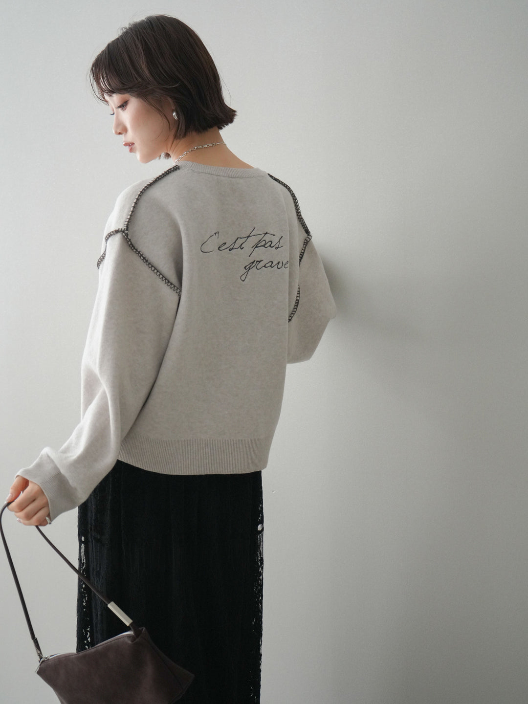 [SET]バックロゴ刺繍配色ステッチニットプルオーバー+選べるアクセセット(2set)