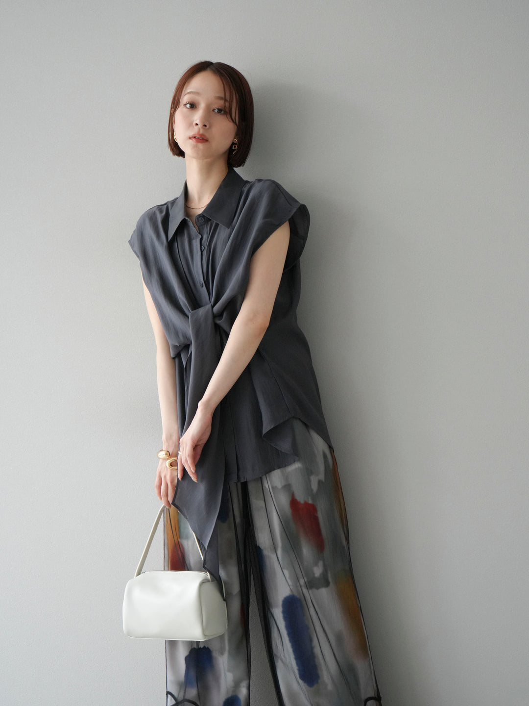 [予約]フロントタイシアーブラウス/チャコール