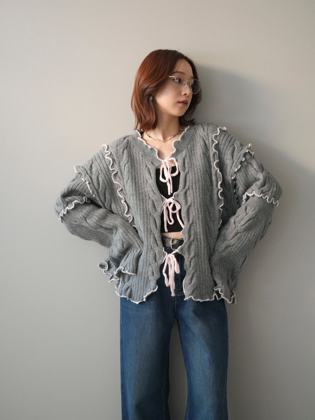 [SET]フロントリボン配色メローニットカーディガン+裏起毛裾フリンジワイドデニムパンツ(2set)