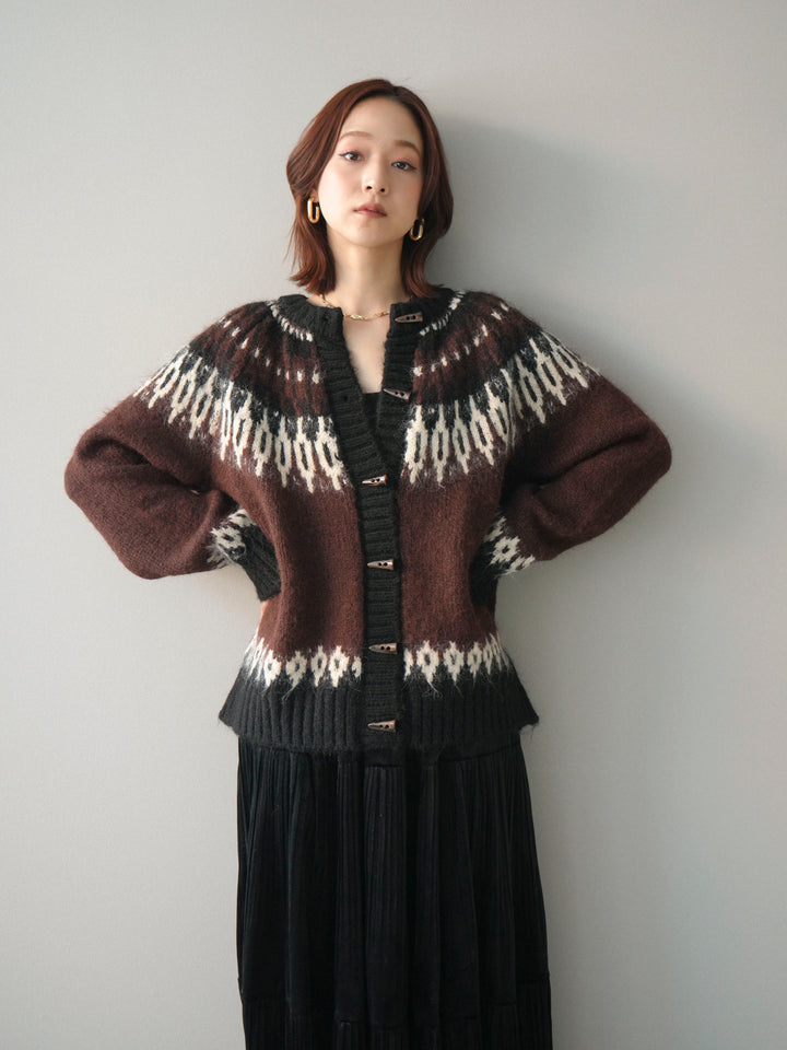 [予約]トグルボタン求心柄ニットカーディガン/brown