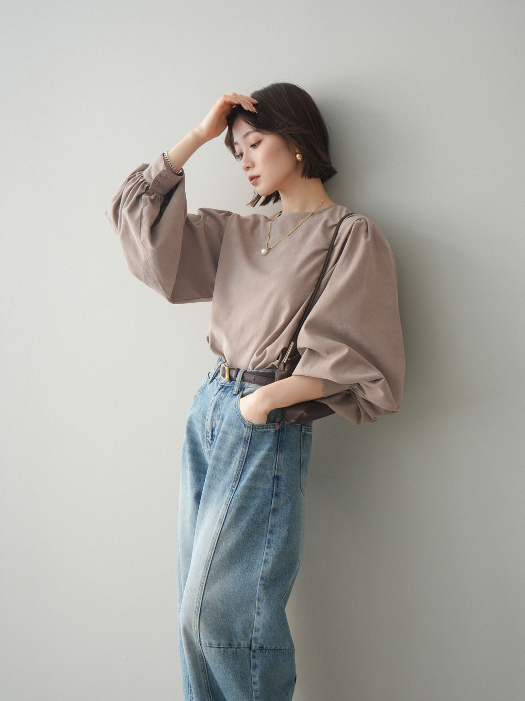 [予約]2WAYピーチスキンボリュームスリーブブラウス/mocha