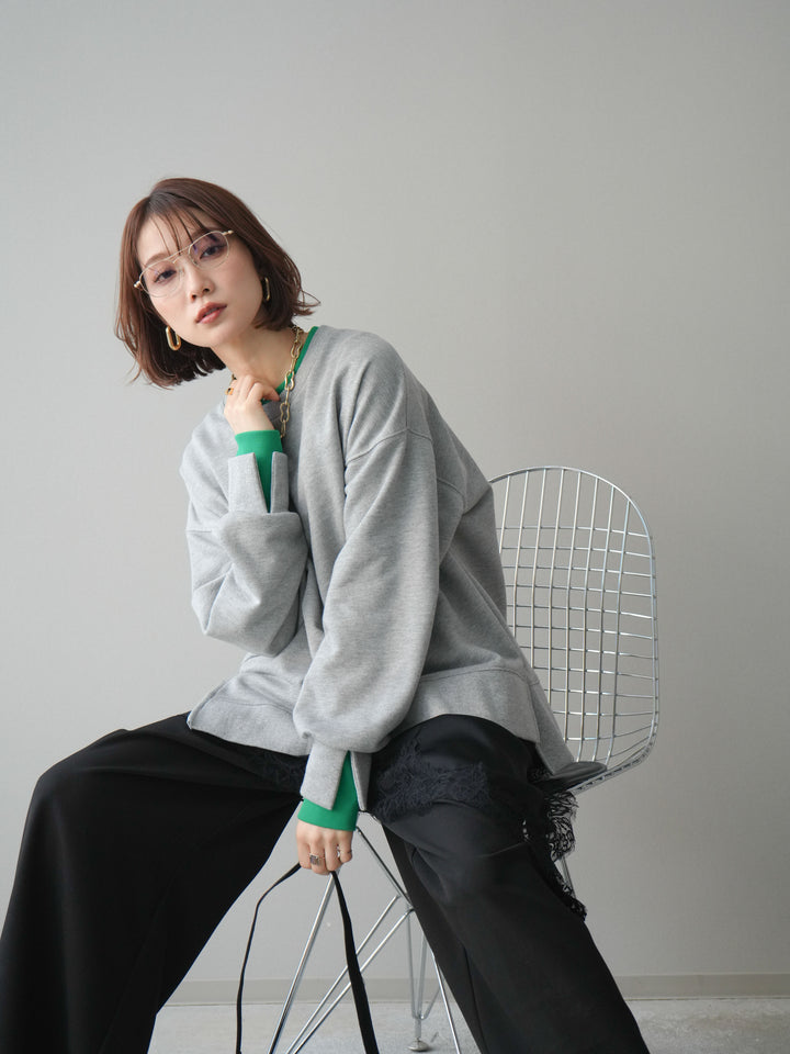 [SET]配色レイヤードデザインスエットプルオーバー+アシンメトリーサテンレースキャミソール(2set)