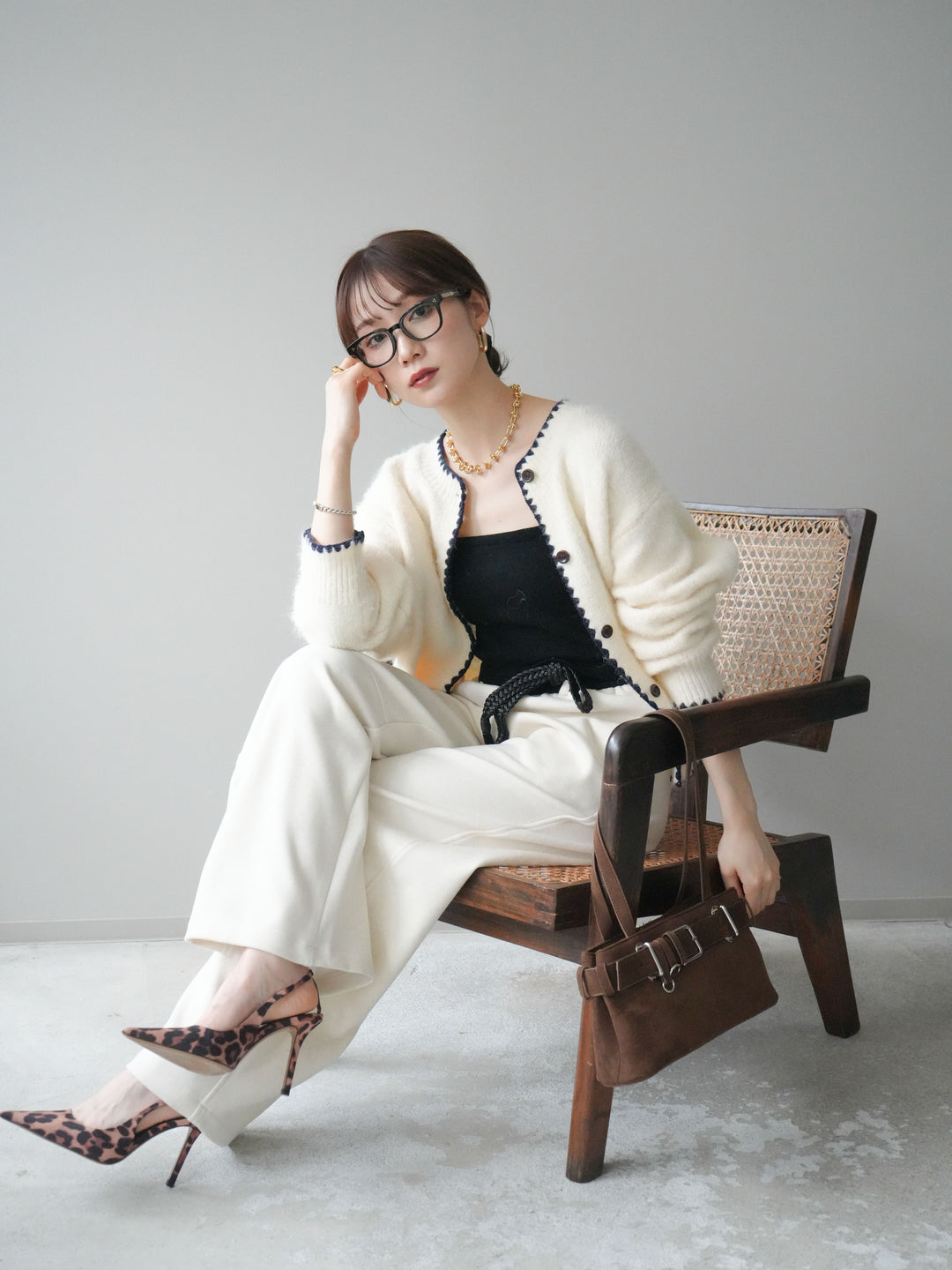 [SET]三角ステッチニットカーディガン+選べるアクセセット(2set)